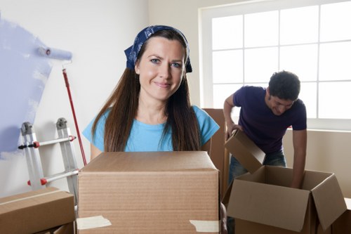 Van loading support for a flat move in Lambeth
